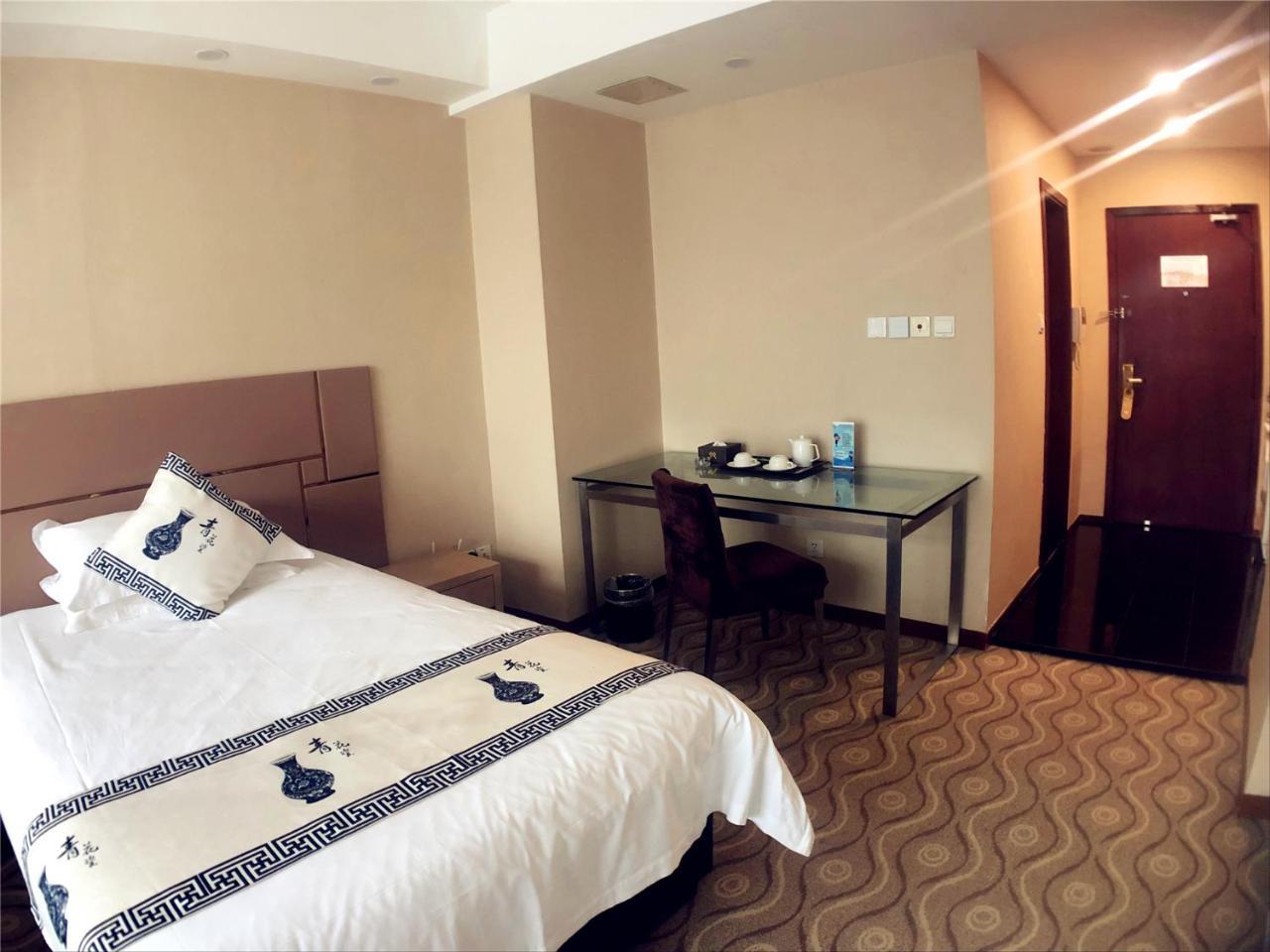 Urban Hotel Şanghay Dış mekan fotoğraf