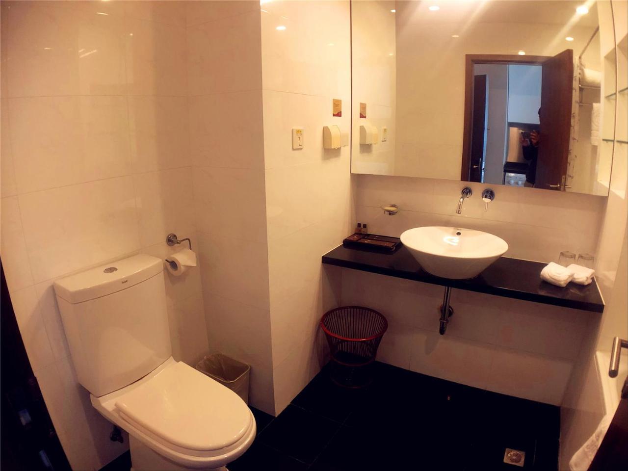 Urban Hotel Şanghay Dış mekan fotoğraf